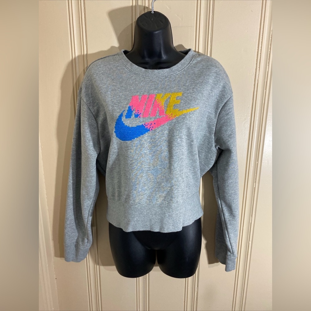 Women’s Nike Cropped Crewneck Sweatshirt Size Large
